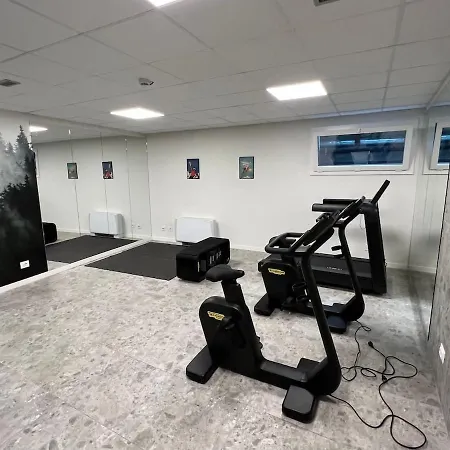 Appartement 6 Posti Corbet - Piscina -spa - Gym-giardino Champoluc