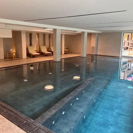 Apartment 6 Posti Corbet - Piscina -spa - Gym-giardino Champoluc